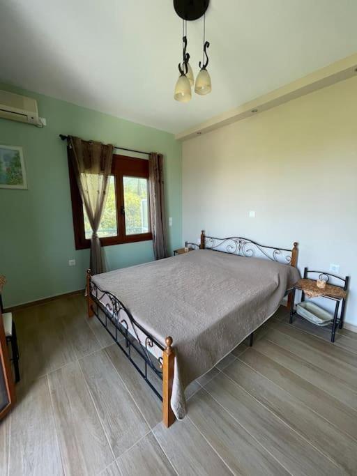Eirini House Apartment Leonidio Bagian luar foto