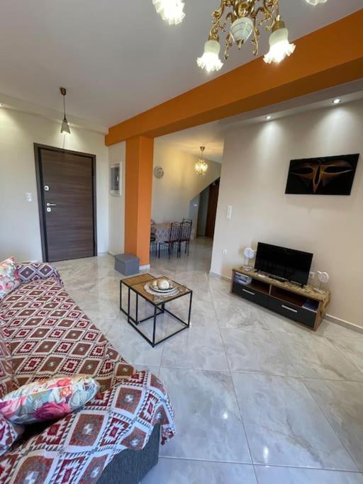 Eirini House Apartment Leonidio Bagian luar foto
